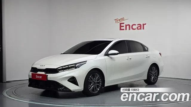 Kia K3 2022 — photo 1