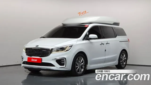 Kia Canival 2019 — photo 1