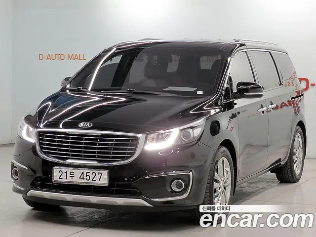 Kia Canival 2017 — photo 1