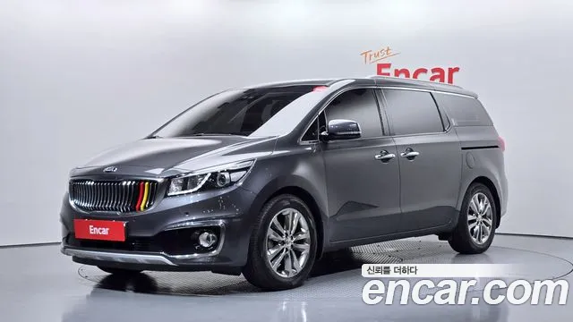 Kia Canival 2018 — photo 1
