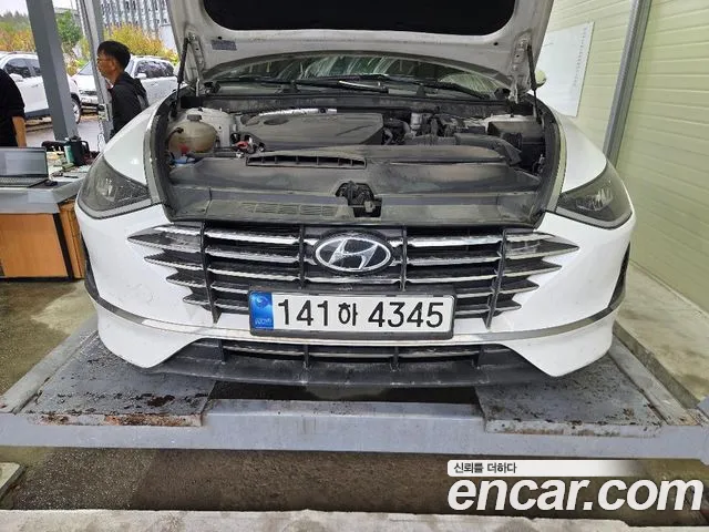 Hyundai Sonata 2023 — photo 1