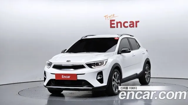 Kia Stonic 2020 — photo 1