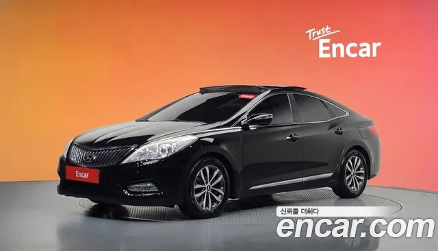 Hyundai Grandeur 2012 — photo 1
