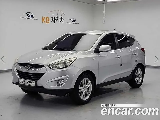 Hyundai Tucson 2012 — photo 1