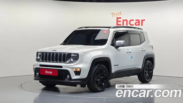 Jeep Renegade 2022 — photo 1