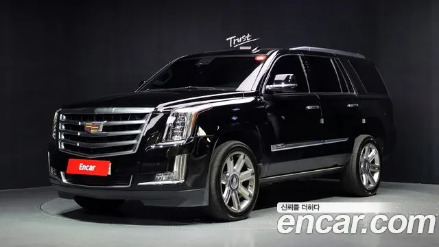Cadillac Escalade 2017 — photo 1