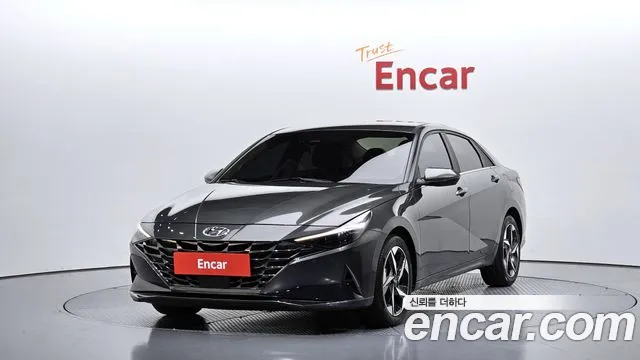Hyundai AVANTE 2023 — photo 1