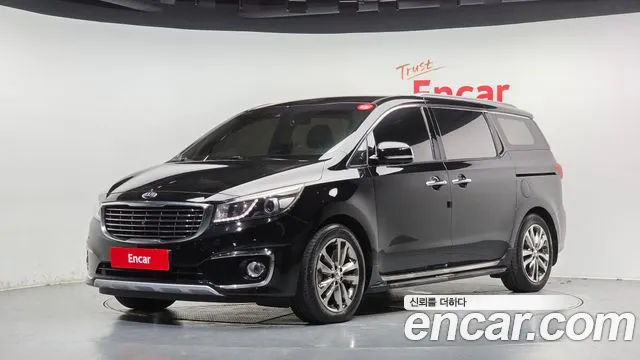Kia Canival 2016 — photo 1