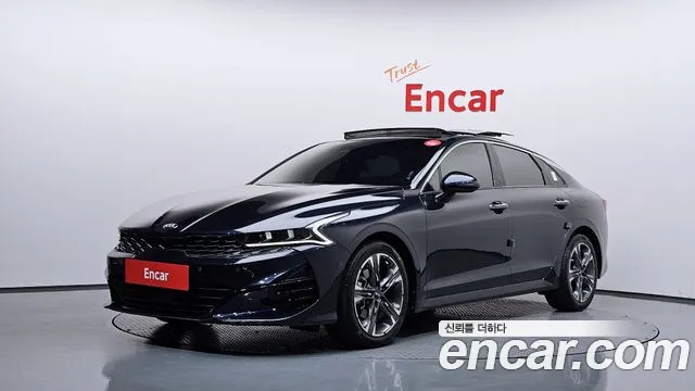 Kia K5 2021 — photo 1
