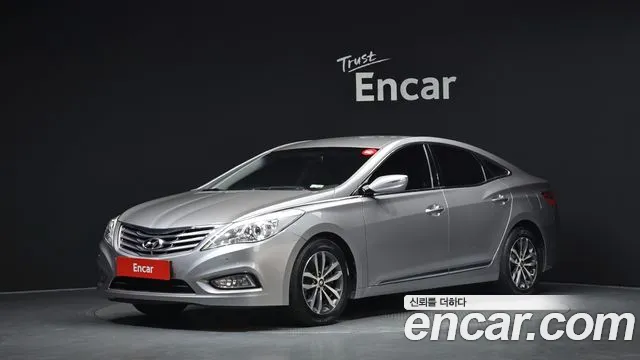 Hyundai Grandeur 2011 — photo 1