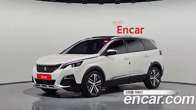 Peugeot 5008 2019 — photo 1