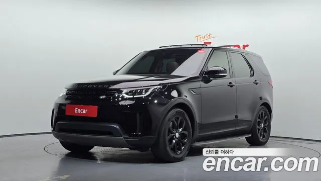 Land Rover Discovery 2018 — photo 1
