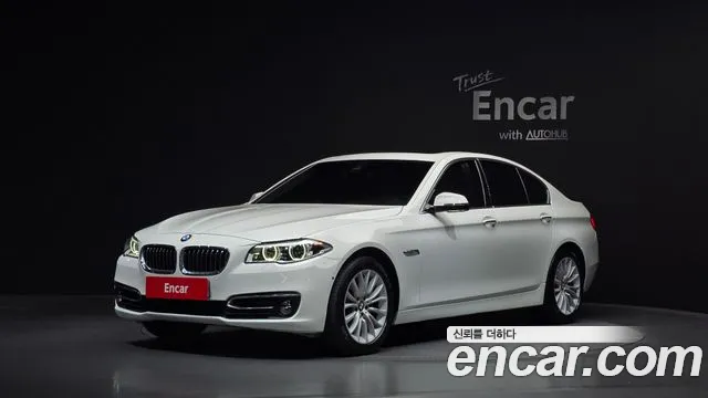 BMW 5-Series 2016 — photo 1