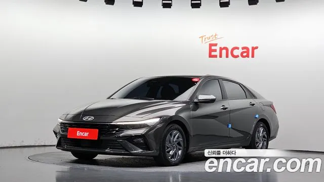 Hyundai AVANTE 2024 — photo 1