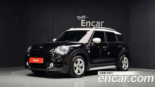 Mini Countryman 2020 — photo 1