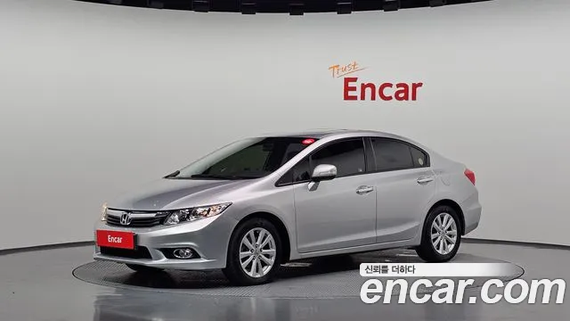 Honda Civic 2012 — photo 1