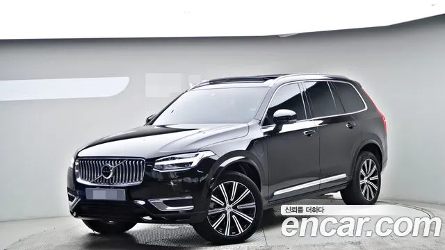 Volvo XC90 2021 — photo 1