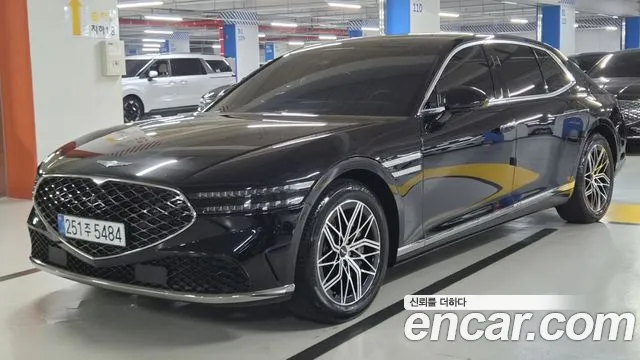 Genesis G90 2023 — photo 1