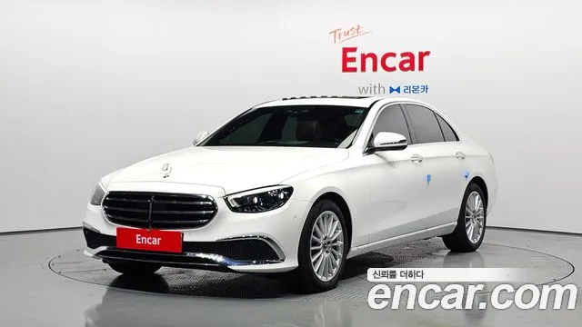Mercedes-Benz E-Class 2021 — photo 1