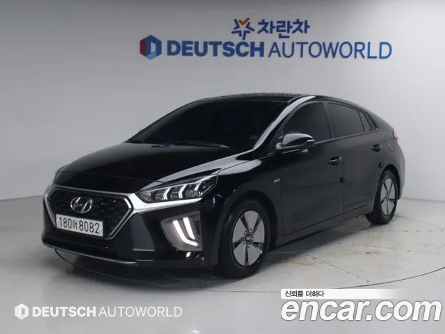 Hyundai Ioniq 2020 — photo 1