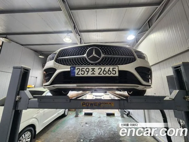 Mercedes-Benz CLA-Class 2023 — photo 1