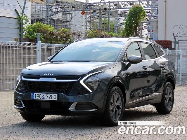 Kia Sportage 2024 — photo 1