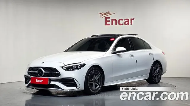 Mercedes-Benz C-Class 2024 — photo 1