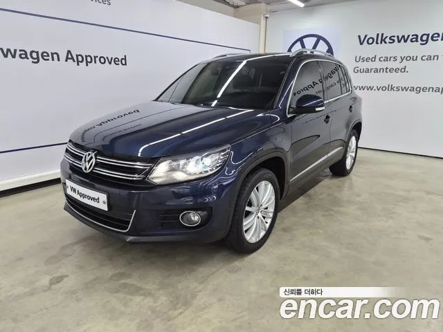 Volkswagen Tiguan 2016 — photo 1