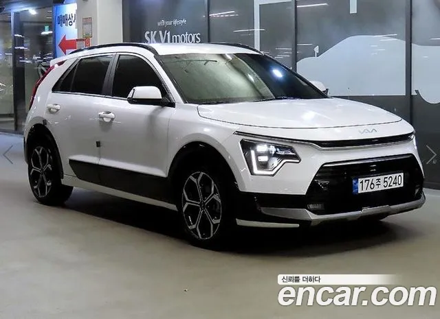 Kia Niro 2024 — photo 1