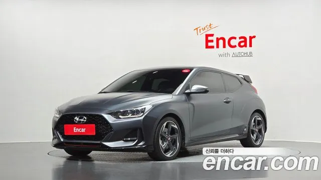 Hyundai Veloster 2019 — photo 1