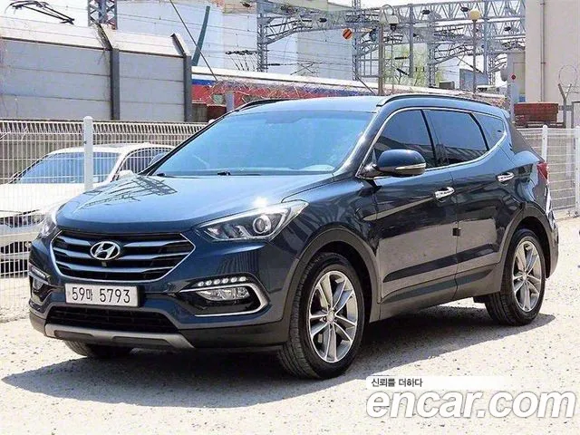 Hyundai Santafe 2016 — photo 1