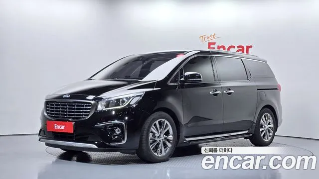 Kia Canival 2020 — photo 1
