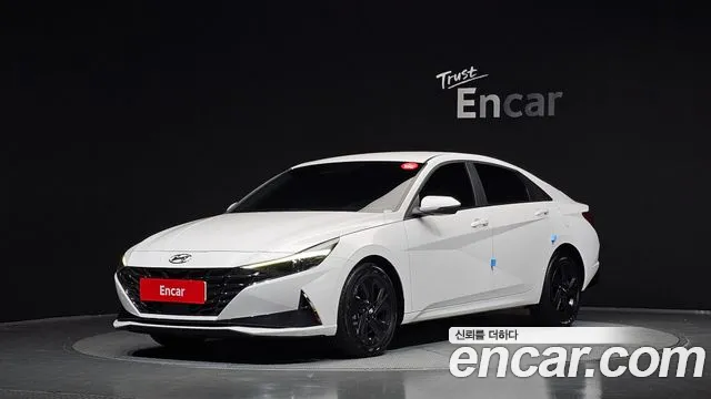 Hyundai AVANTE 2023 — photo 1