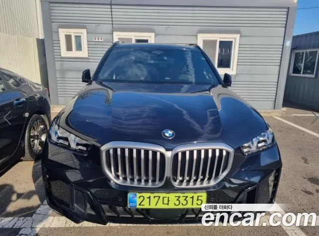 BMW X5 2025 — photo 1