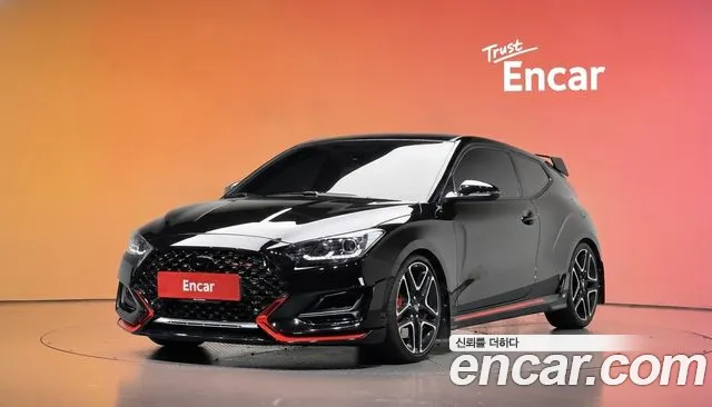 Hyundai Veloster 2020 — photo 1