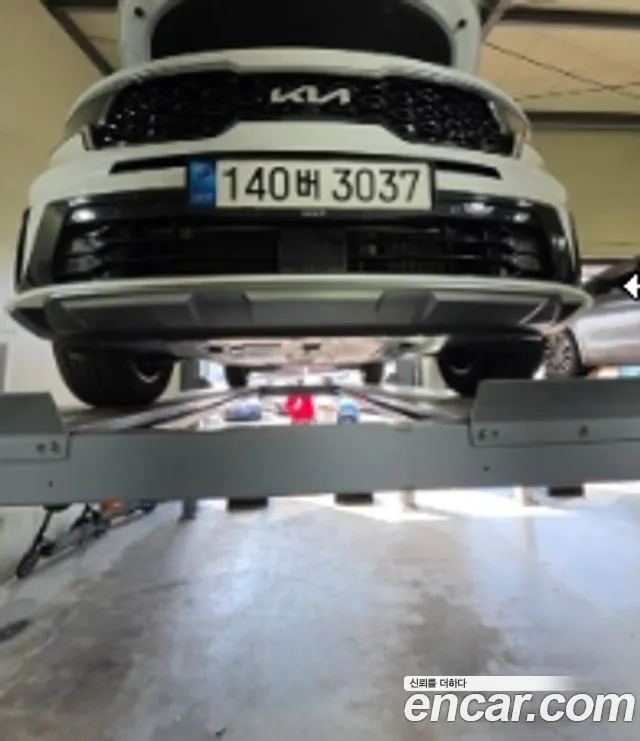 Kia Sorento 2022 — photo 1