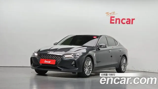 Genesis G70 2019 — photo 1