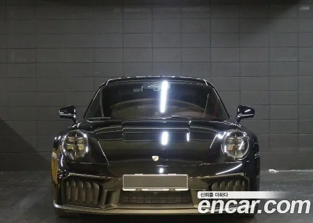 Porsche 911 2026 — photo 1