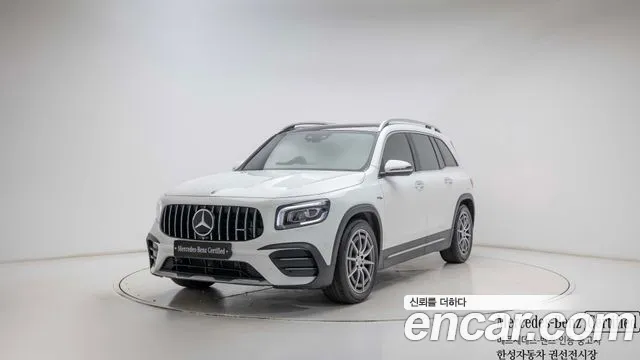 Mercedes-Benz GLB-Class 2021 — photo 1