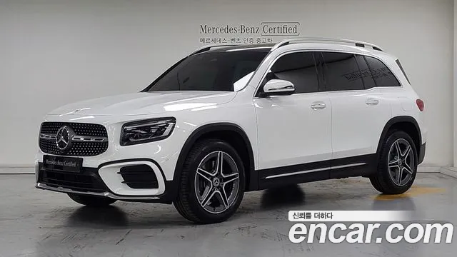 Mercedes-Benz GLB-Class 2026 — photo 1