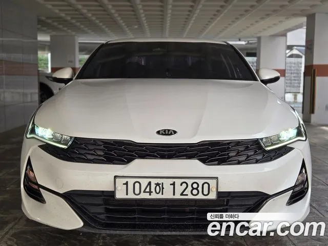 Kia K5 2020 — photo 1