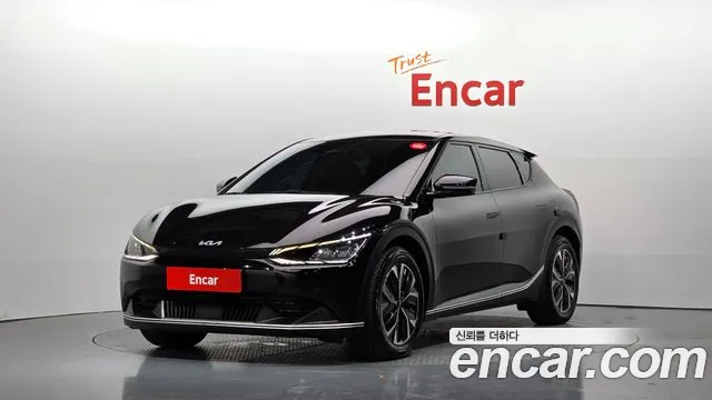 Kia EV6 2022 — photo 1