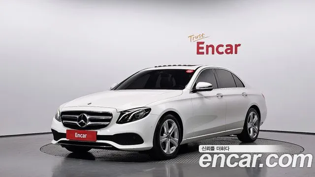 Mercedes-Benz E-Class 2018 — photo 1