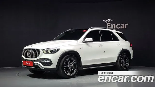 Mercedes-Benz GLE-Class 2021 — photo 1