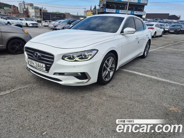 Hyundai Grandeur 2018 — photo 1