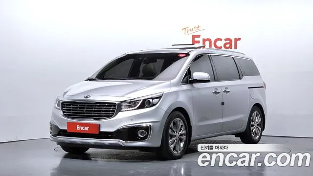Kia Canival 2016 — photo 1
