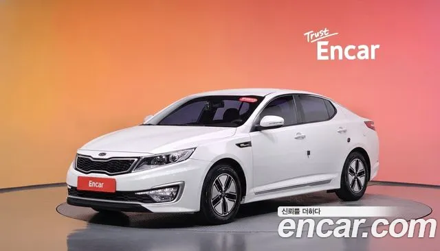 Kia K5 2012 — photo 1