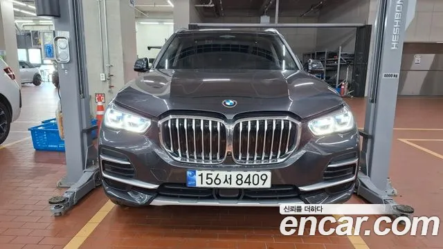 BMW X5 2023 — photo 1
