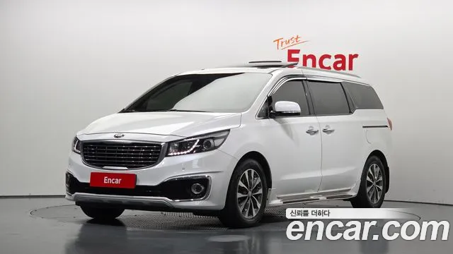 Kia Canival 2016 — photo 1