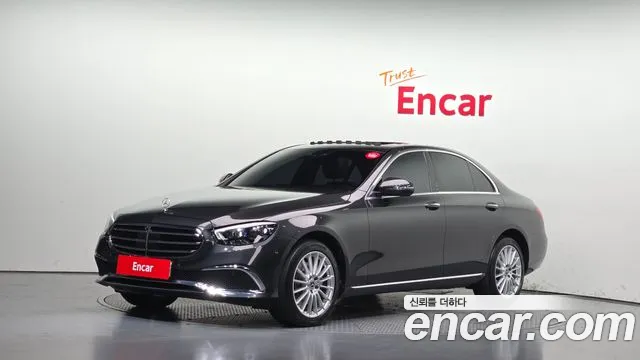 Mercedes-Benz E-Class 2021 — photo 1